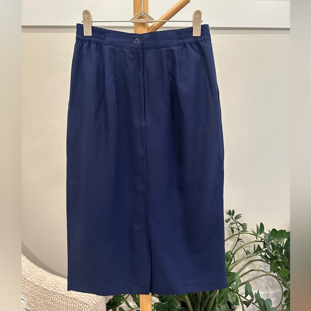 Vintage Sag Harbor Navy Blue Midi Skirt Elastic Waist size 8 - Picture 4 of 4